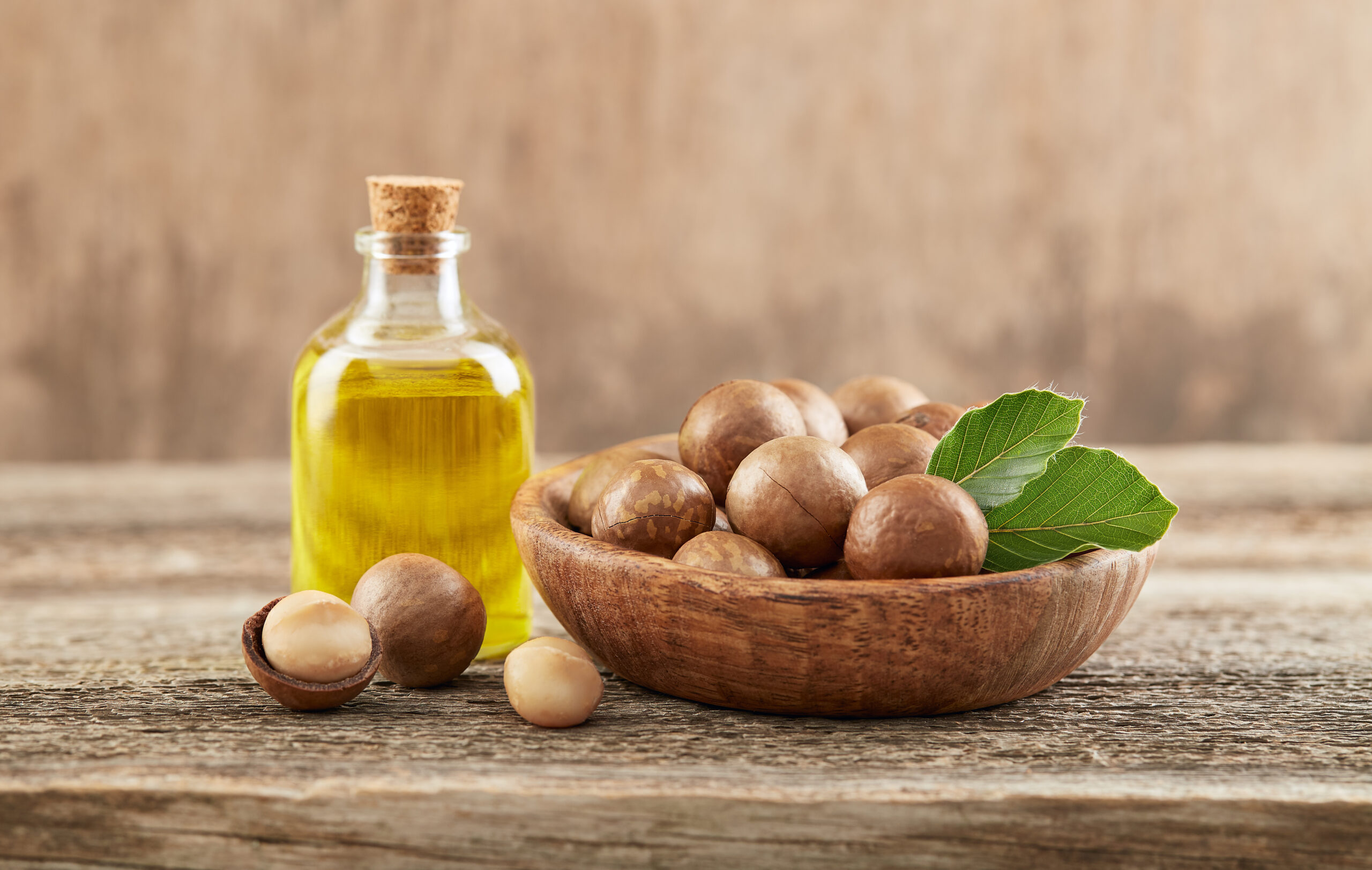 Andiroba oil in bottle